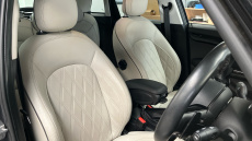 MINI Hatchback 2.0 Cooper S Exclusive II 5dr Auto [Comfort/Nav] Petrol Hatchback